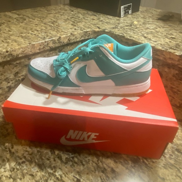 Teal Nike dunks low - Picture 1 of 4